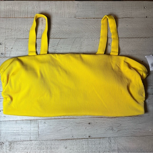 Old Navy Other - Old Navy Women's Size 4X Rib Bikini Top Adjustable Straps Yellow NWT!